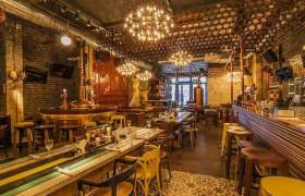 合肥酒吧裝修設(shè)計風格搖滾風！